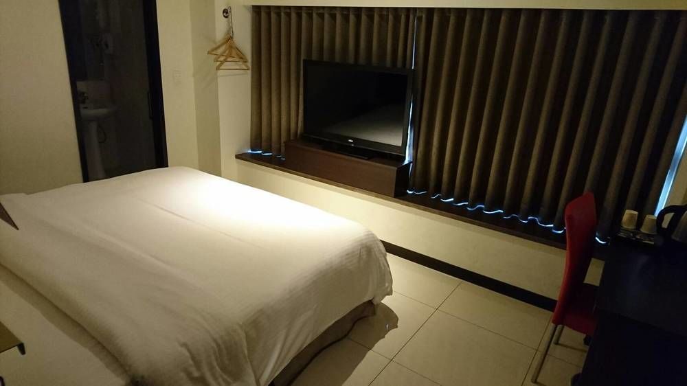 บราโว โฮเต็ล Hotel ไถจง ภายนอก รูปภาพ