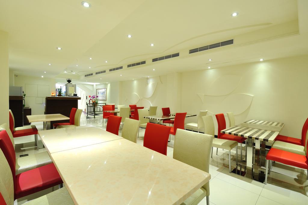 บราโว โฮเต็ล Hotel ไถจง ภายนอก รูปภาพ